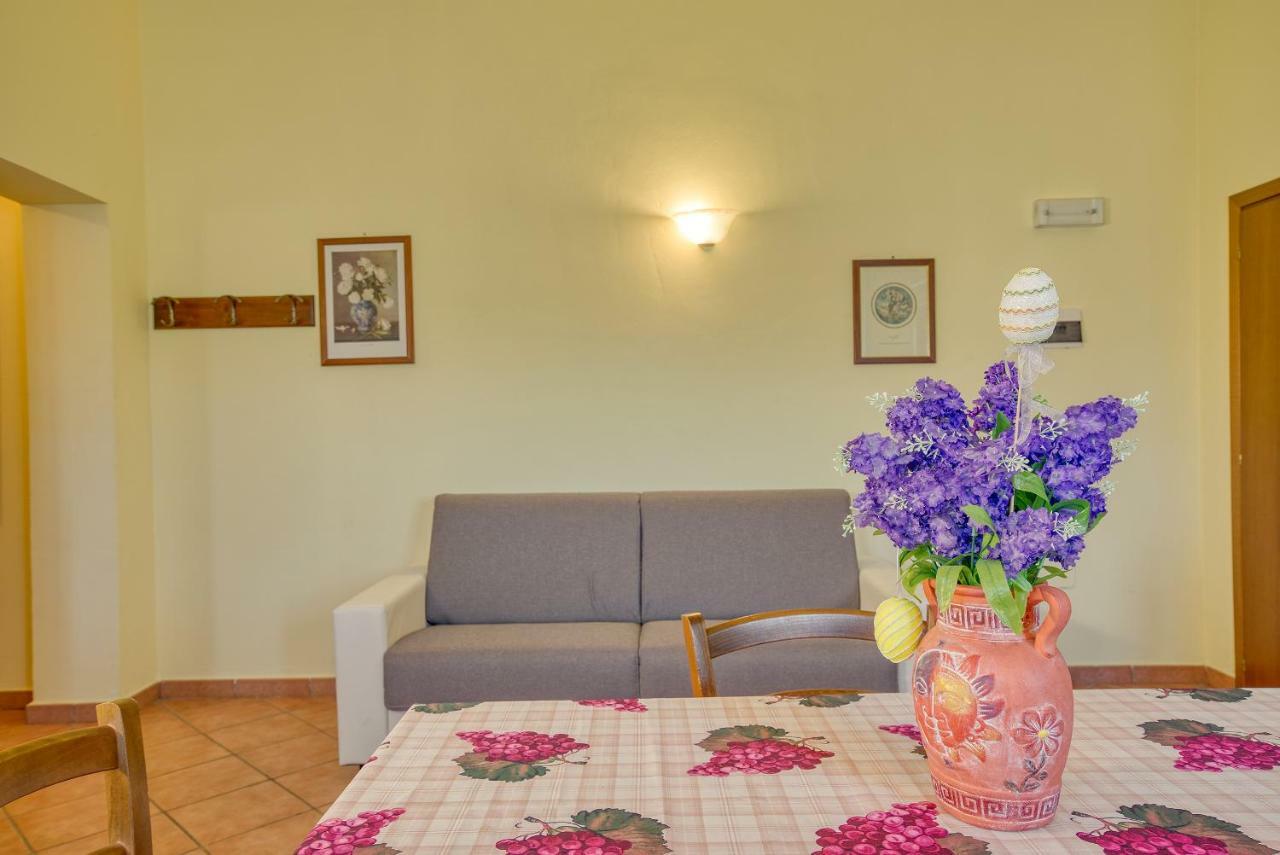 Agriturismo Le Terre del Casale Asís Exterior foto
